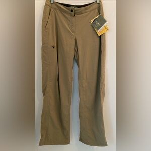 LL Bean Women’s Lightweight NWT Size 6